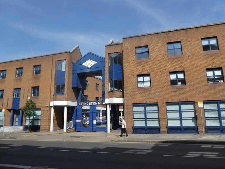 167-169 London Rd, Kingston Upon Thames à louer - Photo de l’immeuble – Image 2 sur 19