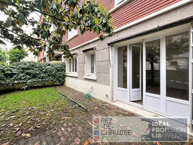Plus de détails pour Bureau à vendre