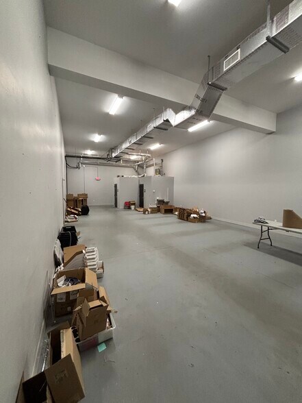 10650 Metro Pky, Fort Myers, FL à louer - Photo de l’immeuble – Image 3 sur 19