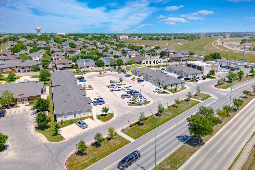 1996 Schertz Pky, Schertz, TX à vendre - Photo de l’immeuble – Image 2 sur 11