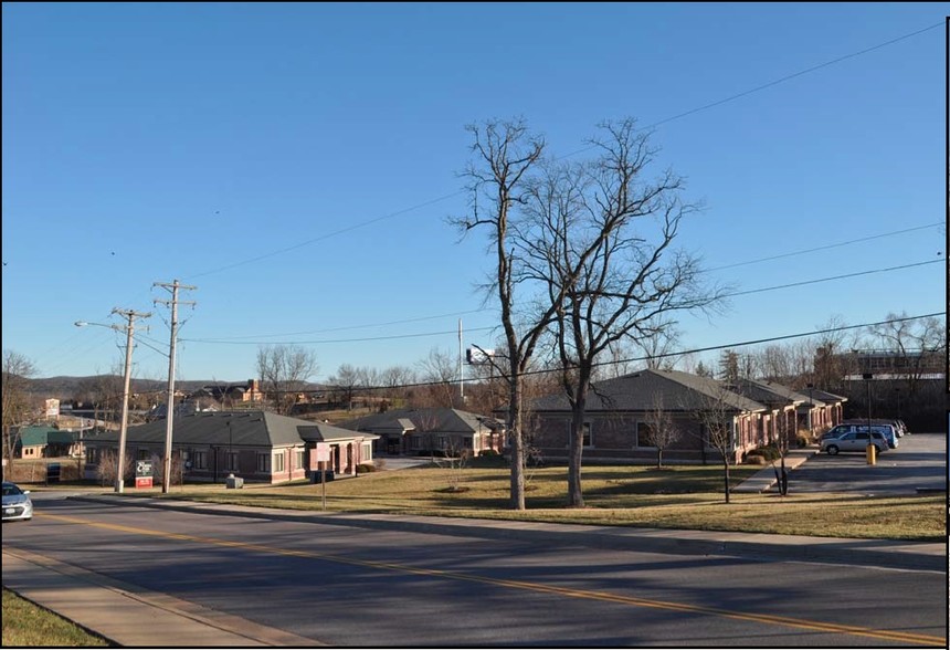 40 E North St, Eureka, MO à louer - Photo principale – Image 3 sur 4