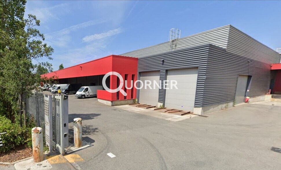 110 Avenue Laurent Barbero, Fréjus à louer - Photo de l’immeuble – Image 3 sur 5
