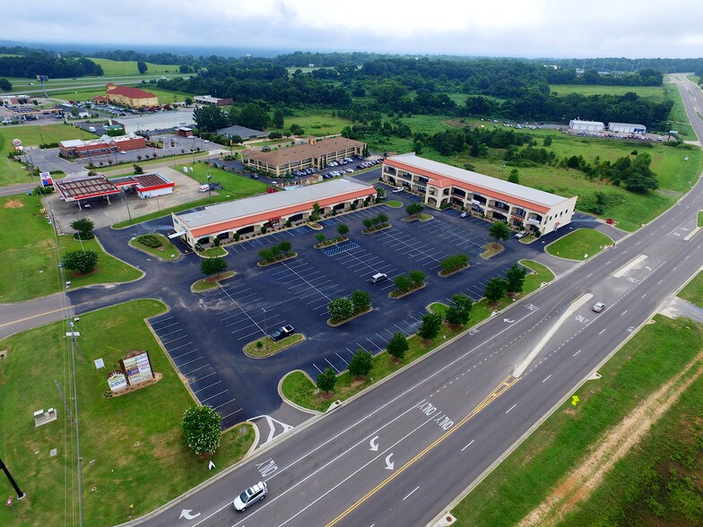 2080-2096 Al-14 Hwy, Prattville, AL à louer - Photo de l’immeuble – Image 1 sur 6