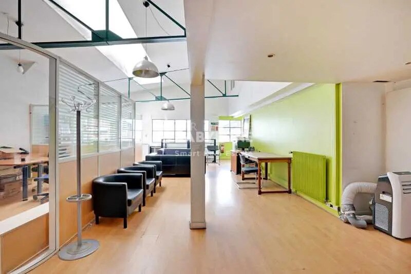 15 Rue Pitois, Puteaux à louer - Photo intérieure – Image 3 sur 11