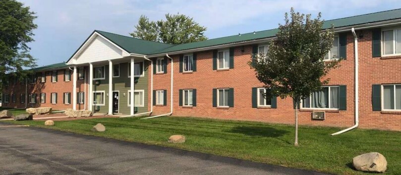 320 N Tratt St, Whitewater, WI à vendre Photo principale– Image 1 sur 7
