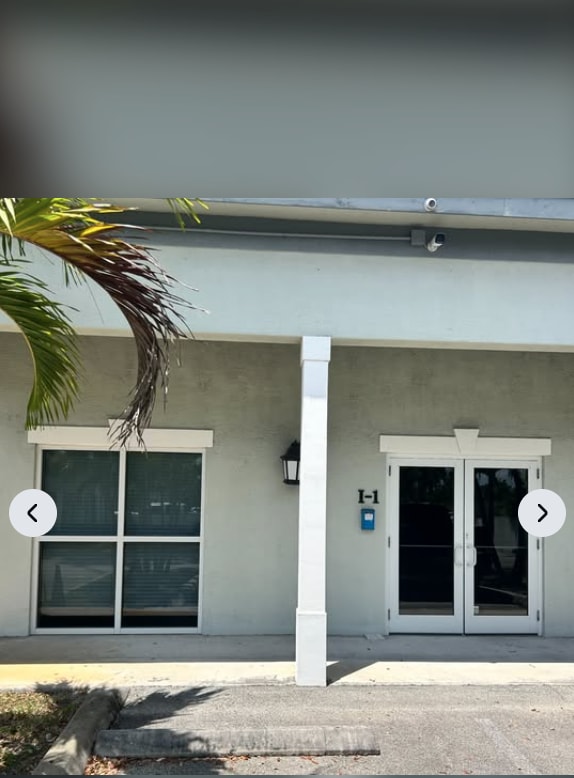 50 NE Dixie Hwy, Stuart, FL à louer Photo intérieure– Image 1 sur 4