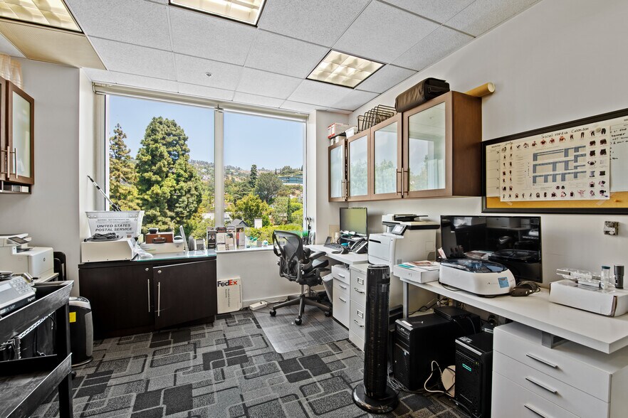 9201 W Sunset Blvd, West Hollywood, CA à louer - Photo intérieure – Image 3 sur 4