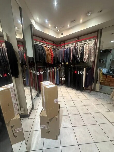 Local commercial dans Saint-Mandé à louer - Photo de l’immeuble – Image 3 sur 6