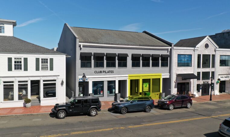 70 Main St, New Canaan, CT à louer - Photo de l’immeuble – Image 2 sur 6