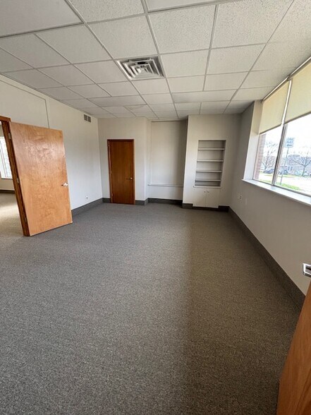 600 E 2nd St, Salem, OH à vendre - Photo de l’immeuble – Image 2 sur 13