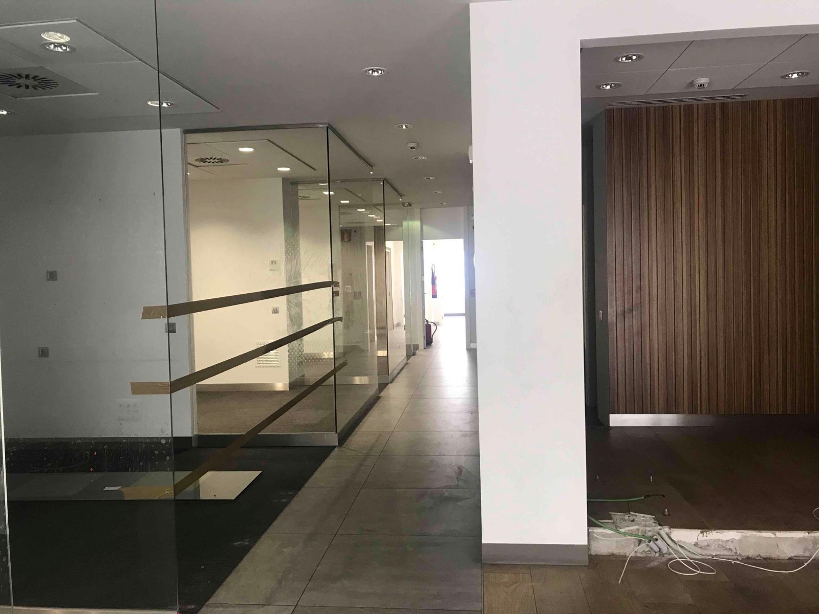 Local commercial dans San Sebastián de los Reyes, Madrid à louer Photo principale– Image 1 sur 2