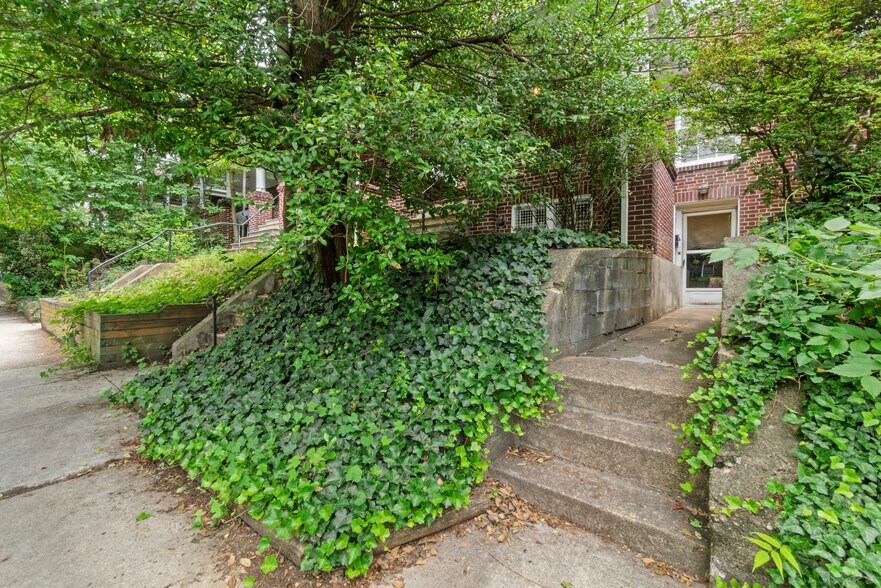 3211 Guilford Ave, Baltimore, MD à vendre - Photo de l’immeuble – Image 2 sur 28