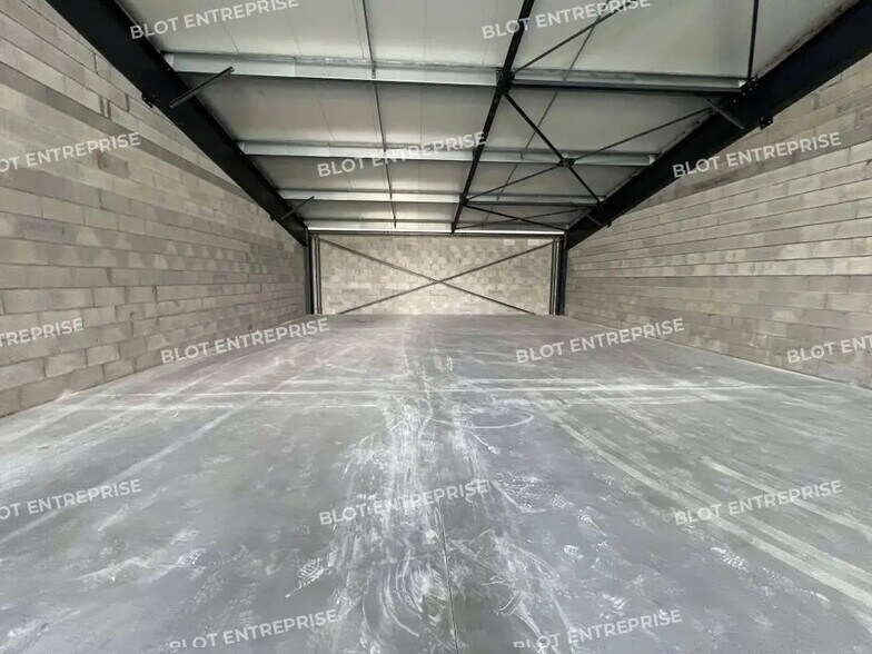16 Rue De Servon Sur Vilaine, La Bouëxière à louer - Photo de l’immeuble – Image 3 sur 5