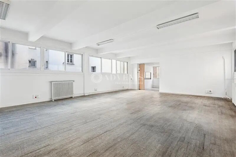 Bureau dans Paris à louer - Photo de l’immeuble – Image 2 sur 5