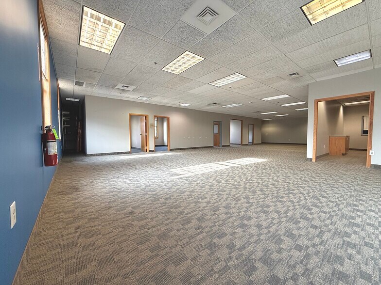 39 Delevan St, Rochester, NY à louer - Photo de l’immeuble – Image 1 sur 7