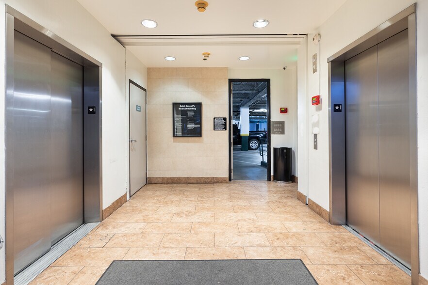 2031 W Alameda Ave, Burbank, CA à louer - Autre – Image 3 sur 26