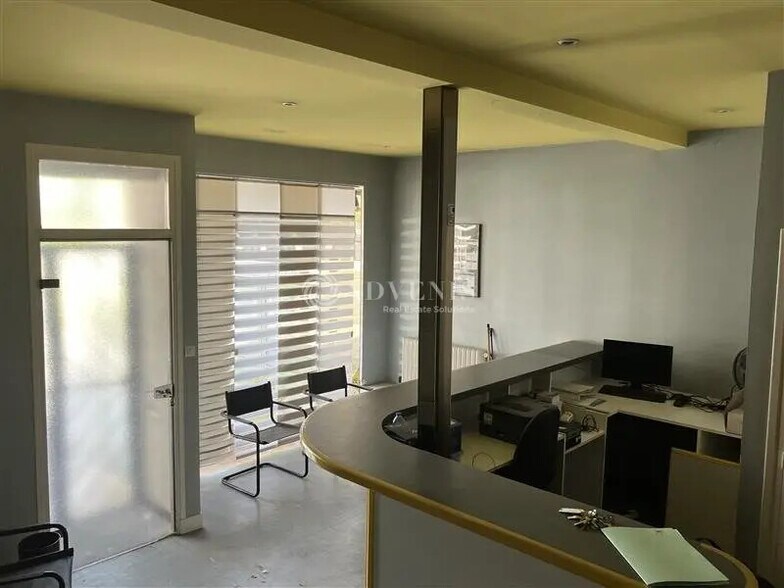 Bureau dans Vierzon à vendre - Photo de l’immeuble – Image 1 sur 4