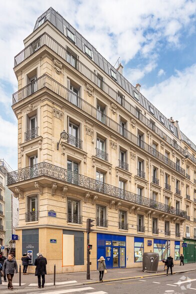 50 Rue La Fayette, Paris à louer - Photo de l’immeuble – Image 3 sur 3