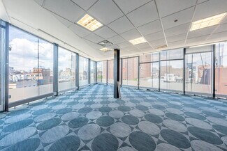 Plus de détails pour 17 Chatham Sq, New York, NY - Local d'activités à louer