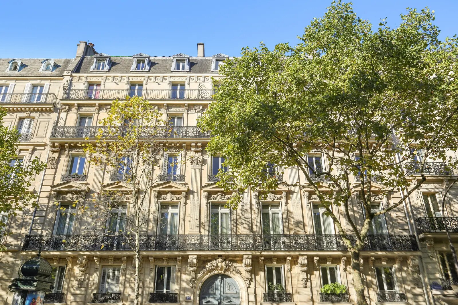 Bureau dans Paris à louer Photo de l’immeuble– Image 1 sur 8