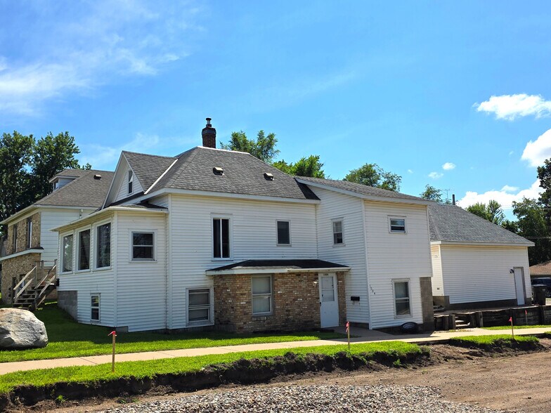 157 10th Ave N, Waite Park, MN à vendre - Photo de l’immeuble – Image 2 sur 22