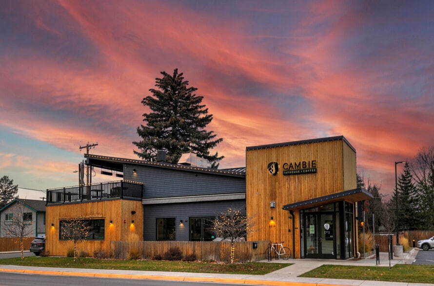 2413 S Higgins Ave, Missoula, MT à vendre - Photo principale – Image 3 sur 46