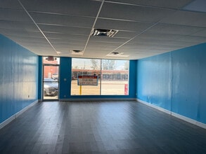 3083 SE Dixie Hwy, Stuart, FL à louer Photo intérieure– Image 1 sur 9