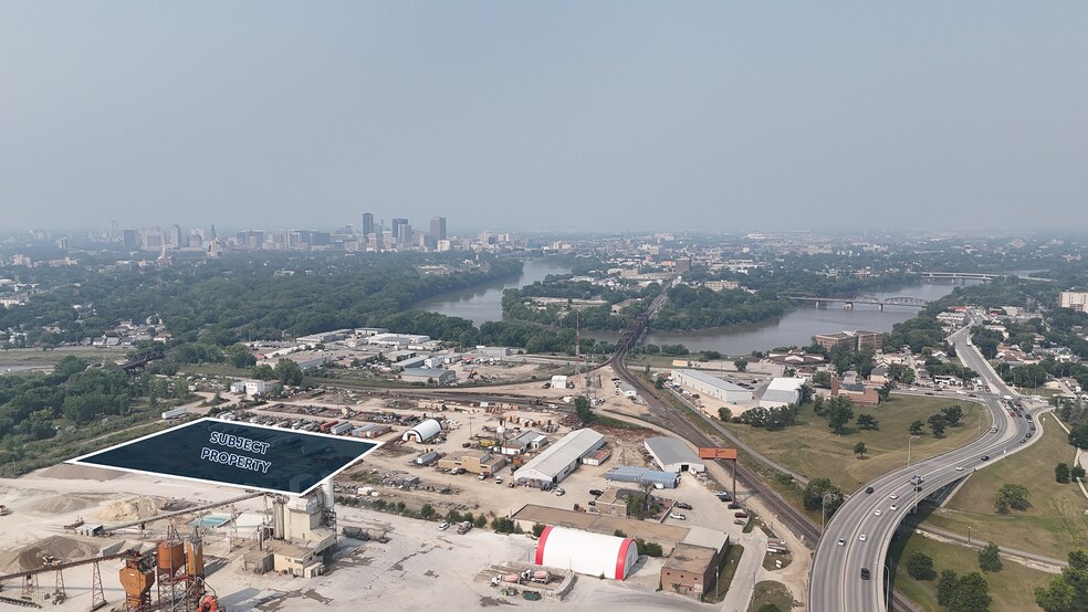 1 Cole Av, Winnipeg, MB à louer - Photo principale – Image 1 sur 4