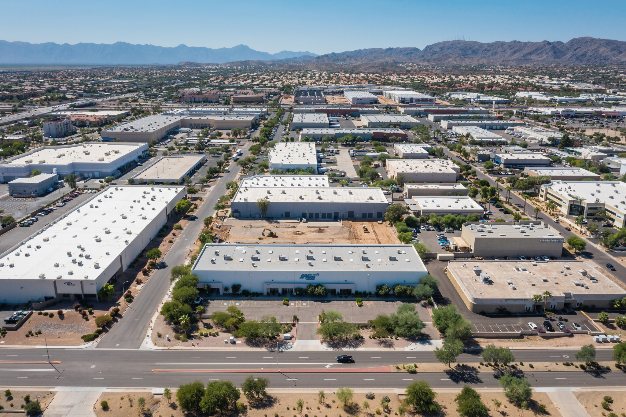 7100 W Erie St, Chandler, AZ à louer Photo de l’immeuble– Image 1 sur 2