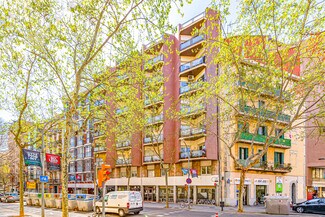 Plus de détails pour Cenema Sagrada Familia, Sardenya, 261, Barcelone - Coworking à louer