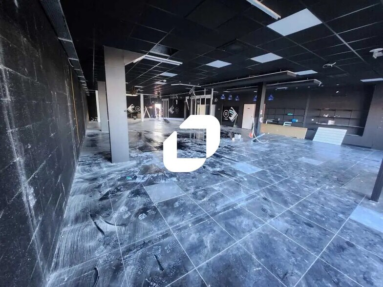 Local commercial dans Pessac à louer - Photo de l’immeuble – Image 2 sur 8