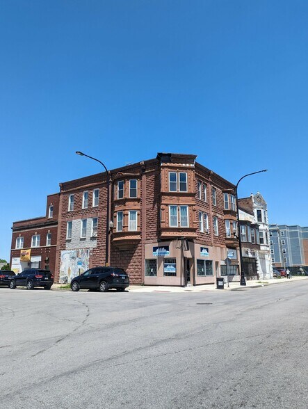 171 E 154th St, Harvey, IL à vendre - Photo de l’immeuble – Image 1 sur 15