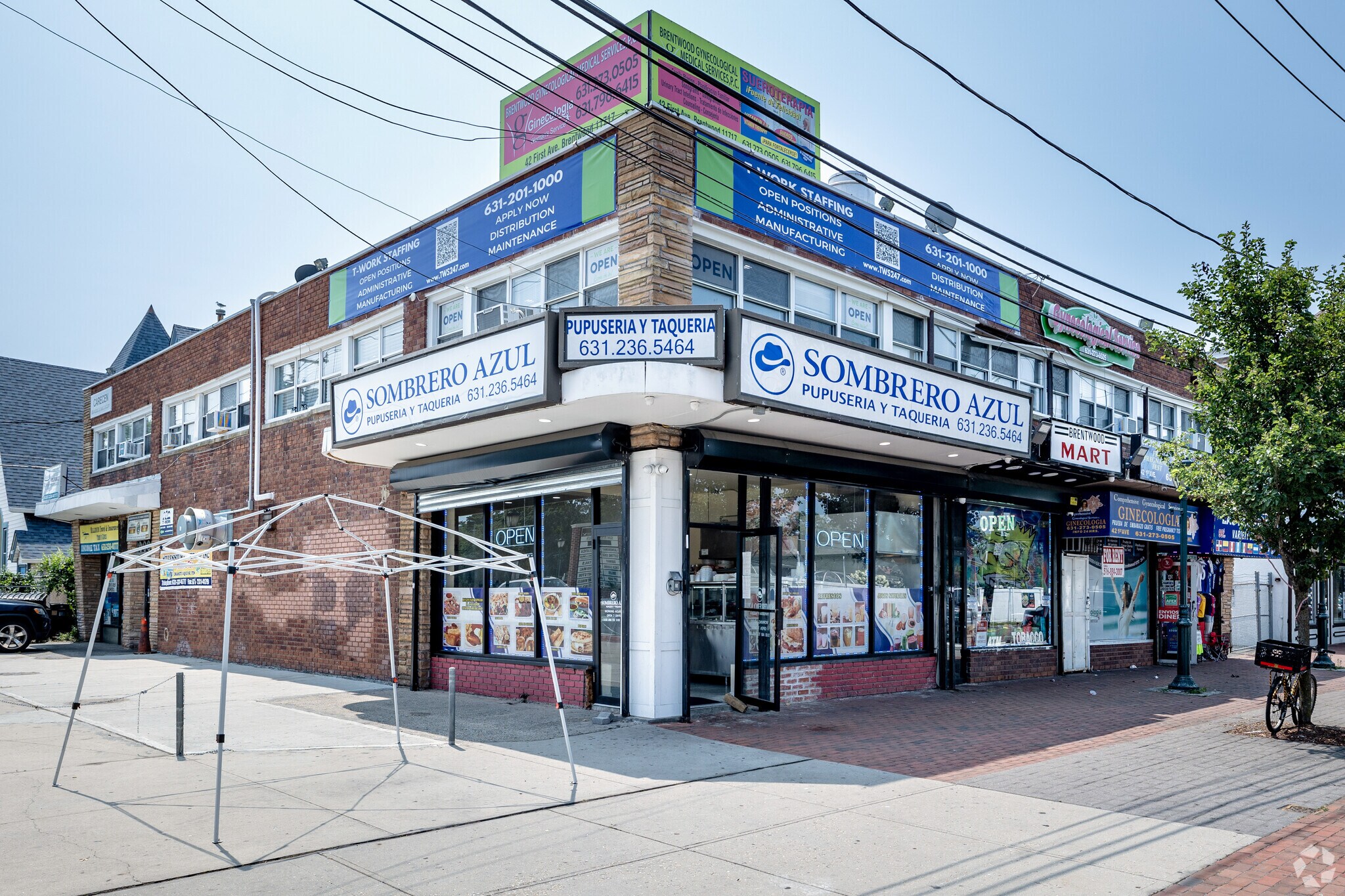 2000 Brentwood Rd, Brentwood, NY à louer Photo principale– Image 1 sur 9