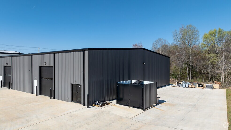 4164-4168 N NC 16 Business Hwy, Denver, NC à vendre - Photo de l’immeuble – Image 2 sur 12