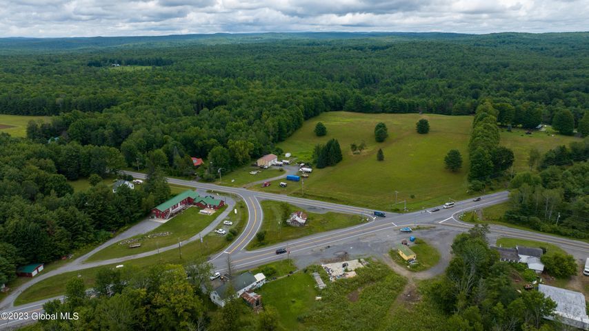 1196 Route 29, Galway, NY à vendre - Photo de l’immeuble – Image 2 sur 8