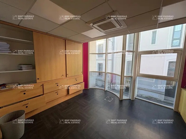 Bureau dans Tours à vendre - Photo intérieure – Image 2 sur 13