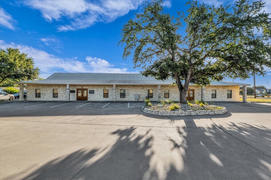 8300 Old Mcgregor Rd, Woodway, TX à vendre - Photo de l’immeuble – Image 1 sur 6