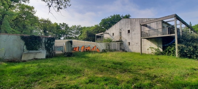 Local d'activités dans La Rochelle à vendre - Photo de l’immeuble – Image 3 sur 16