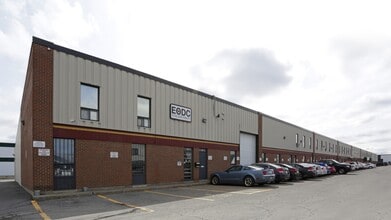 1377-1411 Triole St, Ottawa, ON à louer Photo de l’immeuble– Image 1 sur 4