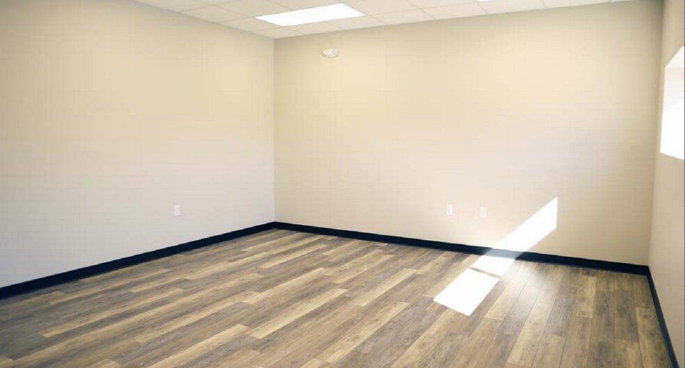 1001 Investment Blvd, Apex, NC à louer - Photo intérieure – Image 3 sur 9