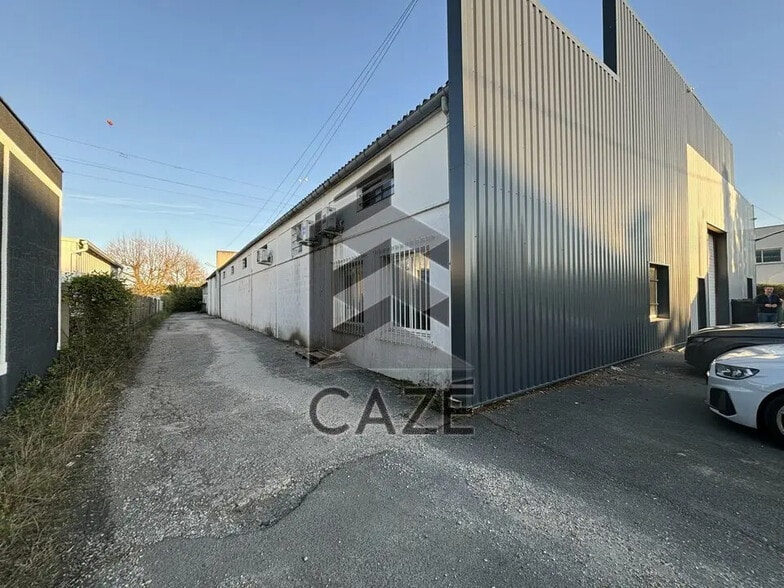 Industriel/Logistique dans Mérignac à louer - Photo de l’immeuble – Image 2 sur 9