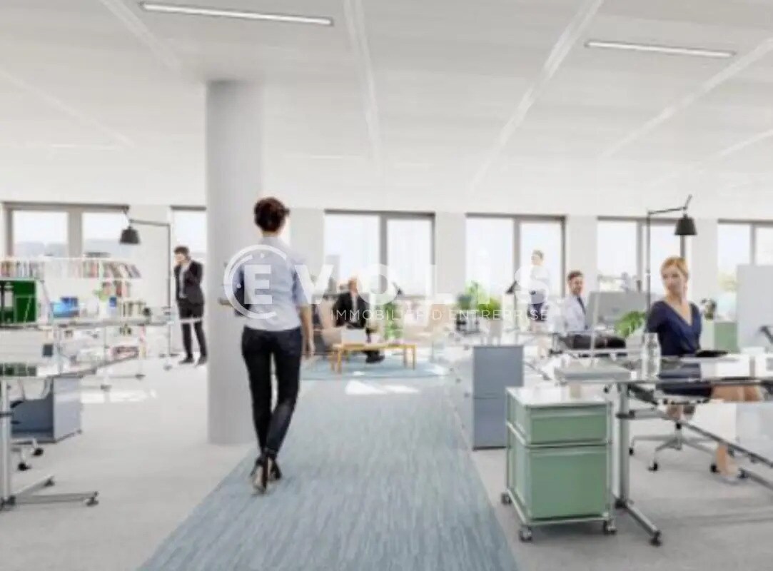 Bureau dans Montigny-le-Bretonneux à louer Photo de l’immeuble– Image 1 sur 7