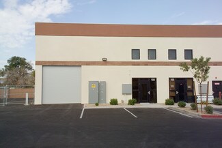 Plus de détails pour 3475 W Lake Mead Blvd, North Las Vegas, NV - Industriel/Logistique à louer