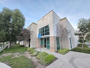 14171 Fern Ave, Chino, CA à vendre Photo intérieure– Image 2 sur 28