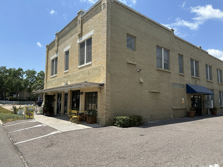 675 30th Ave N, Saint Petersburg, FL à vendre - Photo de l’immeuble – Image 2 sur 10