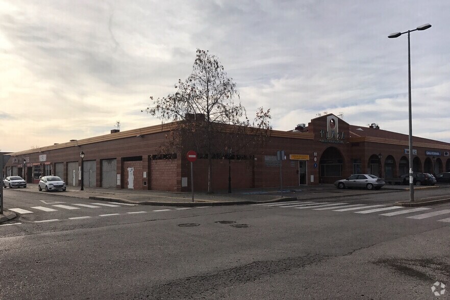 Avenida De España, 4, Villanueva de la Torre, Guadalajara à vendre - Photo de l’immeuble – Image 2 sur 2