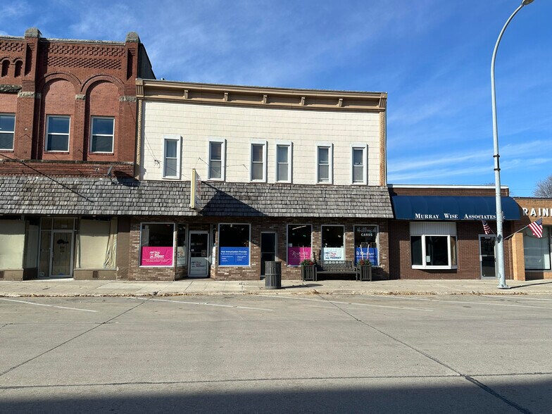210 N Main St, Clarion, IA à vendre - Photo de l’immeuble – Image 1 sur 1