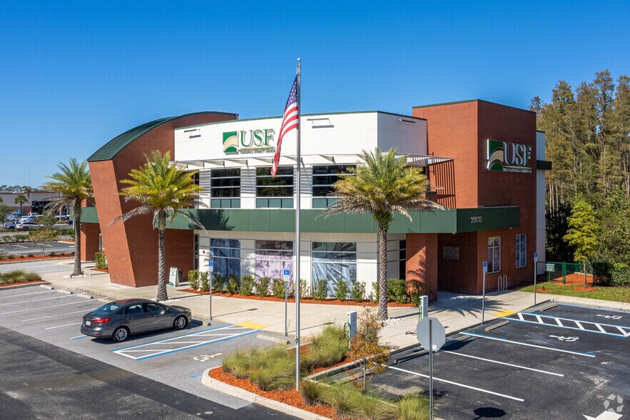 20610 Bruce B Downs Blvd, Tampa, FL à louer - Photo principale – Image 1 sur 5