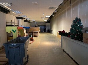 2000 N Neil St, Champaign, IL à louer Photo intérieure– Image 1 sur 1