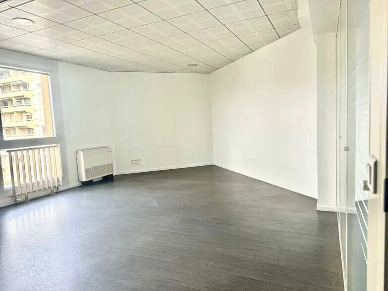Bureau dans Villeurbanne à louer - Photo intérieure – Image 3 sur 9